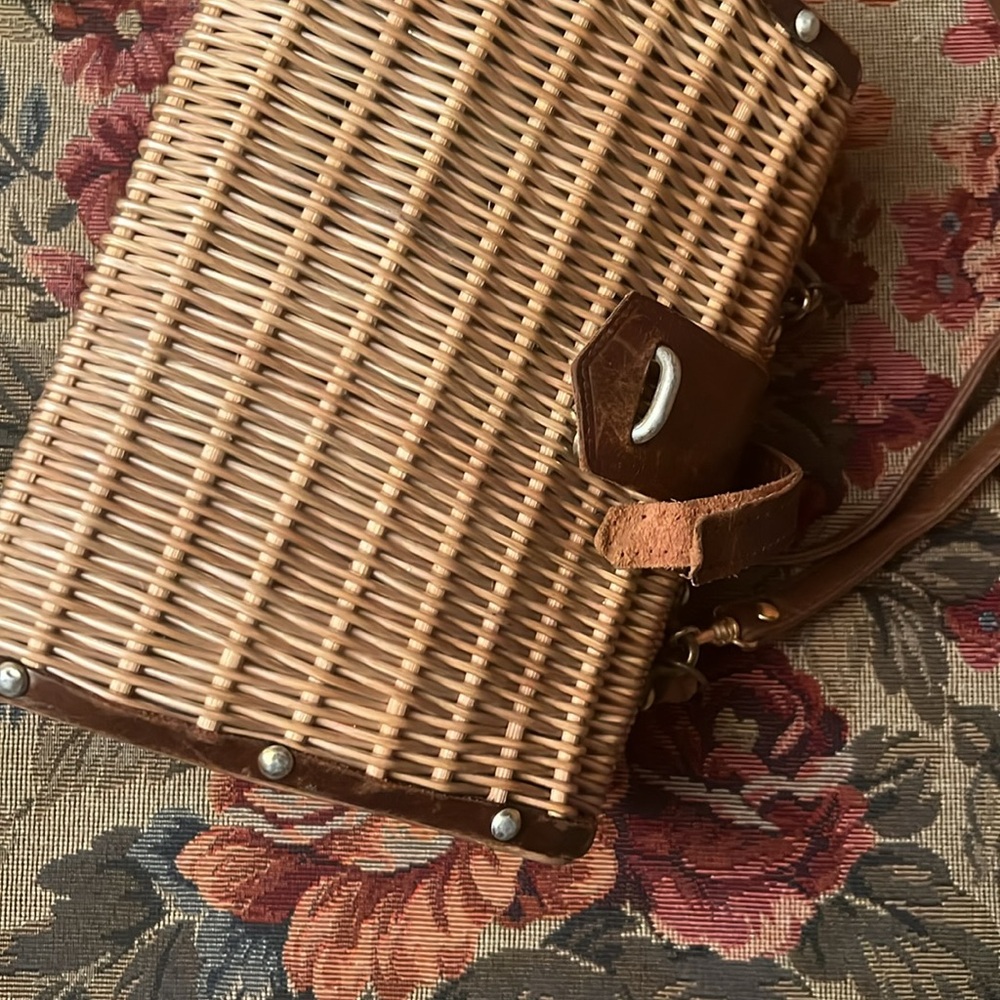 Vintage wicker crossbody bag - Picture 5 of 9